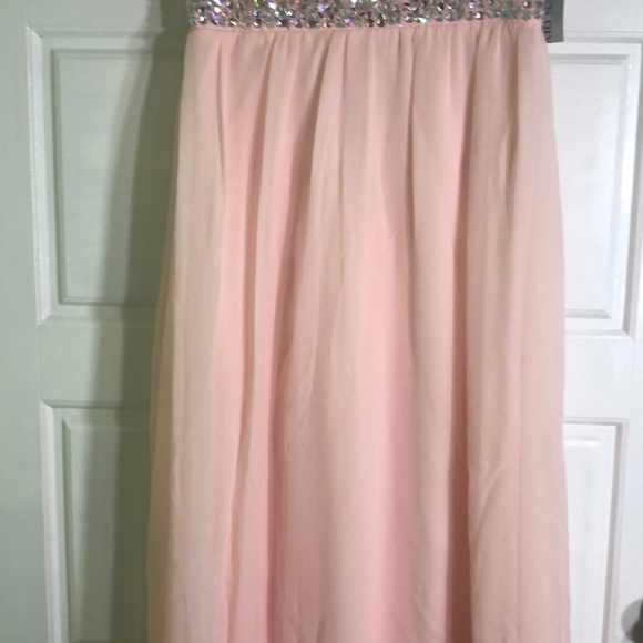 Beautiful Blush floor length dress girls size 14 - Picture 2 of 4